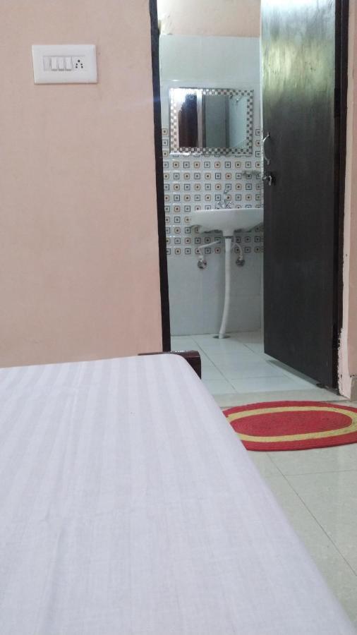Last Chance Cafe And Guest House Rishīkesh Exterior foto