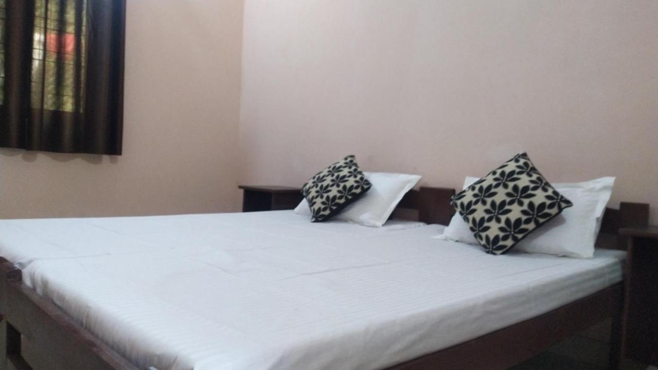 Last Chance Cafe And Guest House Rishīkesh Exterior foto