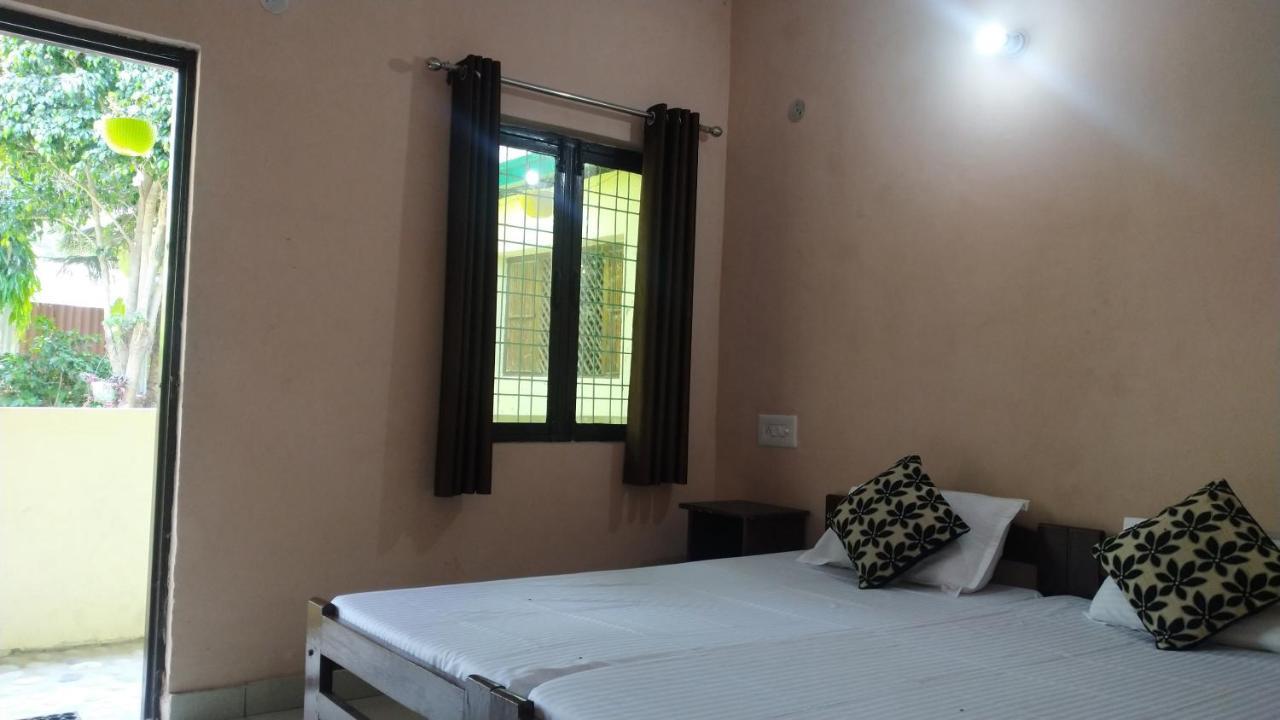 Last Chance Cafe And Guest House Rishīkesh Exterior foto